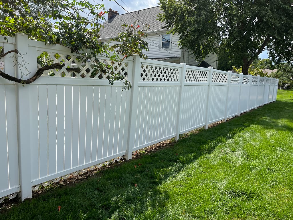 Vinyl fence cleaning