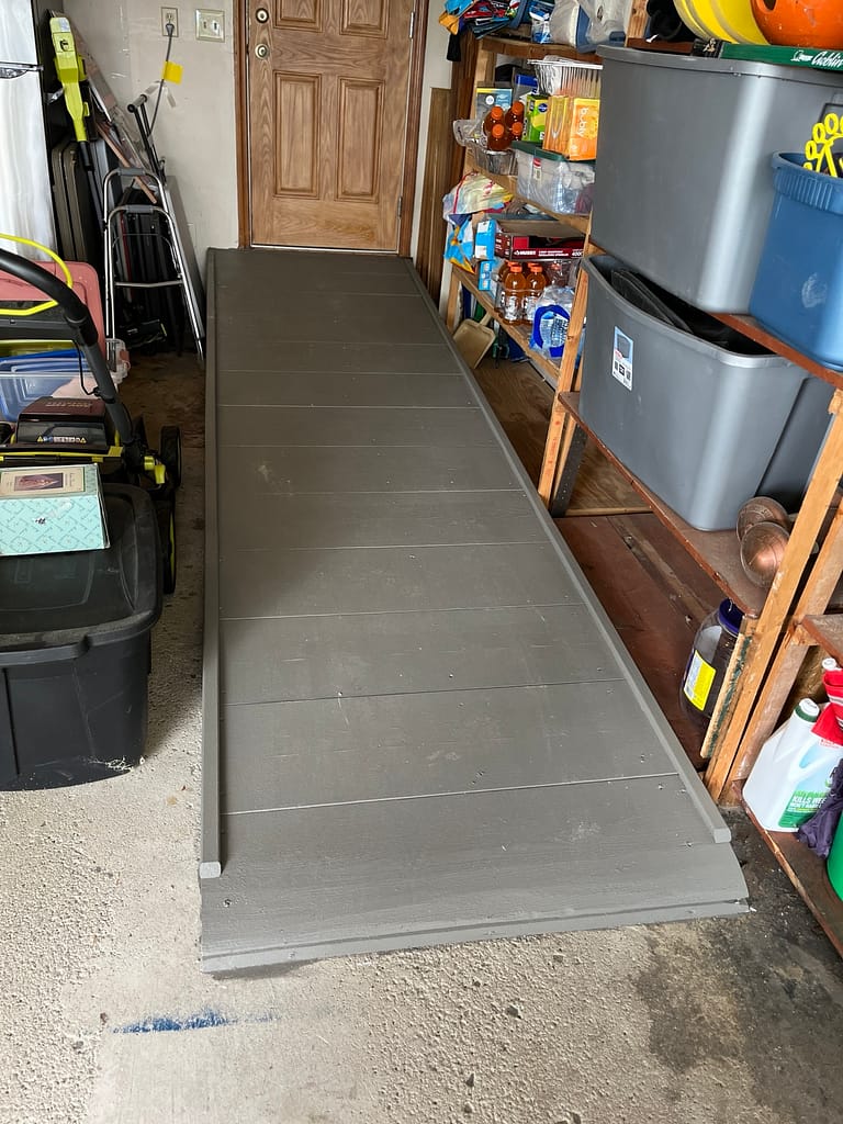 Access ramp with grip paint